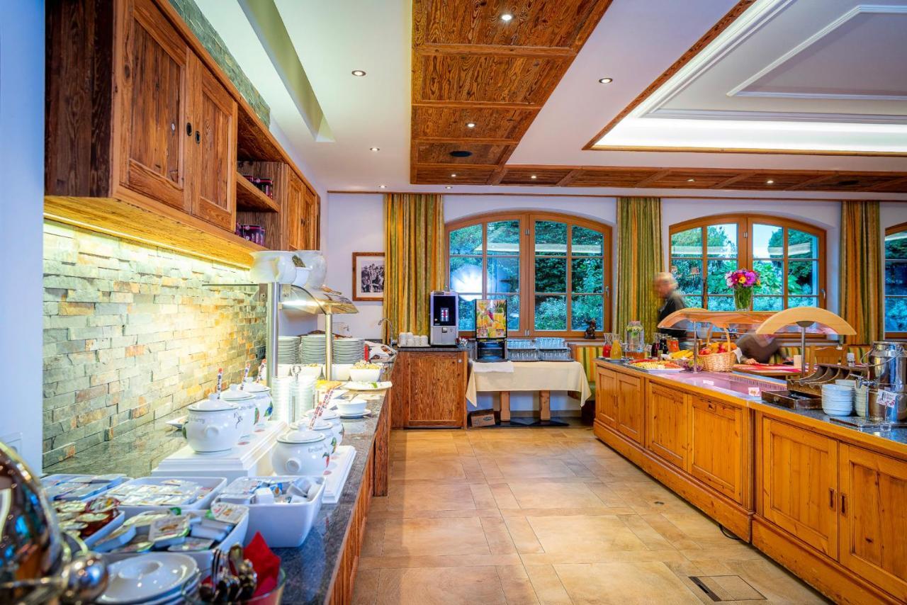 סאלפלדן אם שטיינרן מיר Hotel Schoerhof מראה חיצוני תמונה