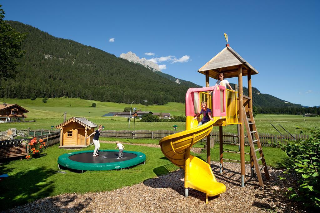 סאלפלדן אם שטיינרן מיר Hotel Schoerhof מראה חיצוני תמונה