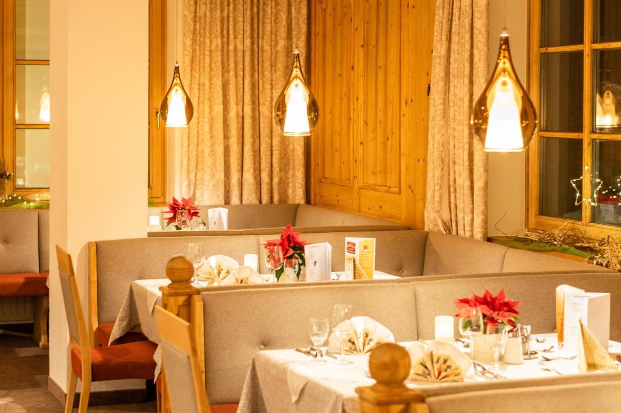 סאלפלדן אם שטיינרן מיר Hotel Schoerhof מראה חיצוני תמונה